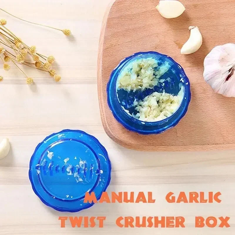 Multifunctional Garlic Crusher Manual Garlic Press Roll Crusher Chopper