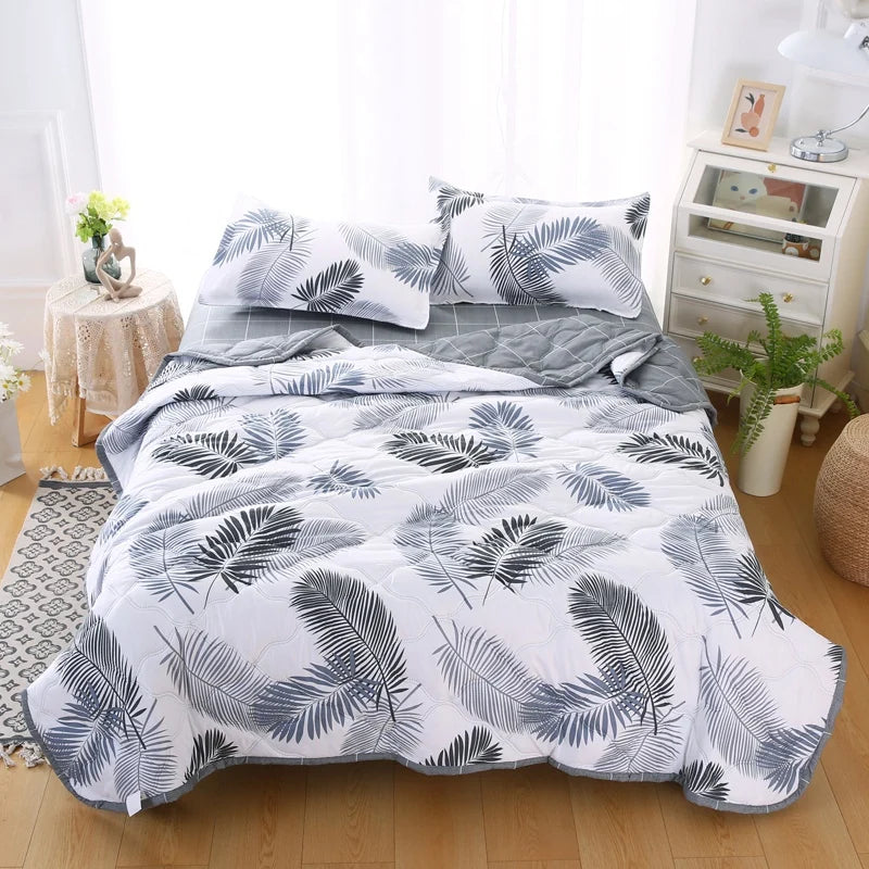 Soft Summer Quilt Set or Single Quilts Lightweight Breathable Thin Comforter Sets