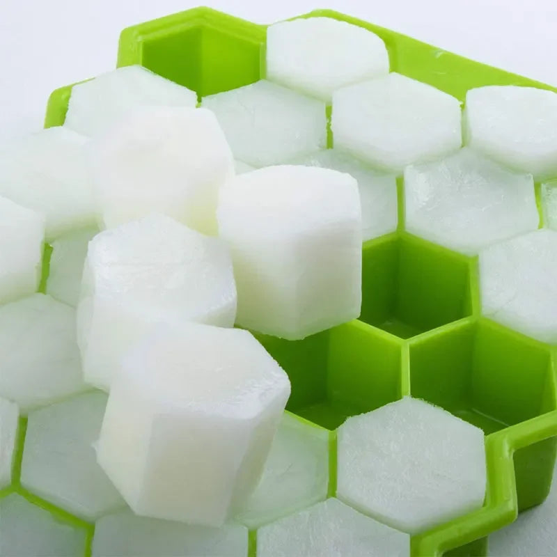 Honeycomb Ice Cube Tray Reusable Silicone Ice Mold Ice cube Maker BPA Free Ice Mould with Removable Lids