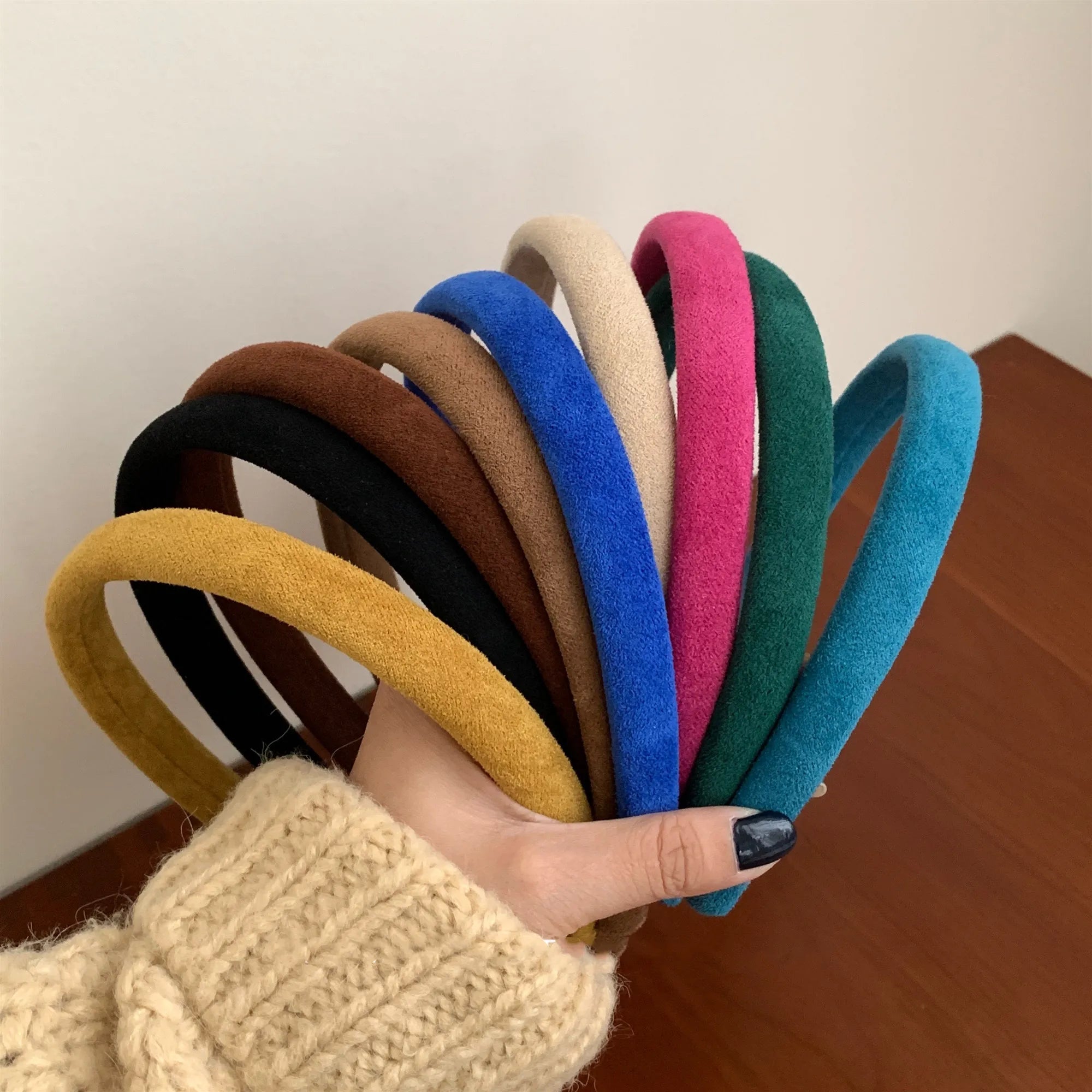 New Fashion Solid Thin Hair Bands Hoop for Women Vintage Soft Elastic Headband Fashion Girls Hairband Headwear Hair Accessories