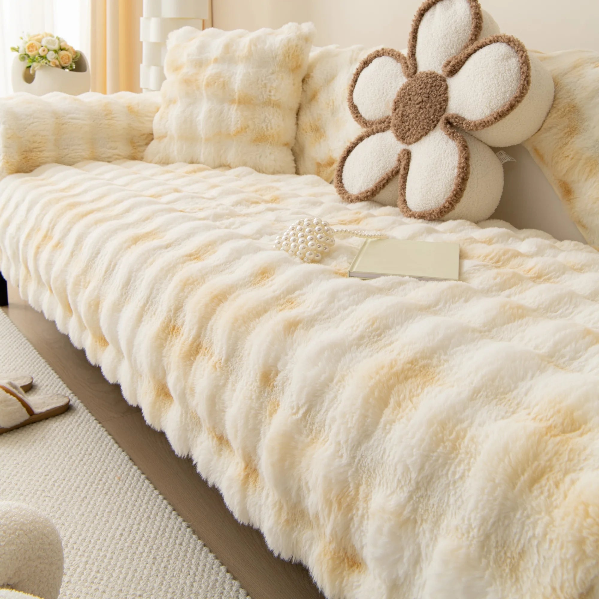 Thicken Imitation Rabbit Fur Plush Sofa Slipcover Non-slip  Soft Sofa Towel