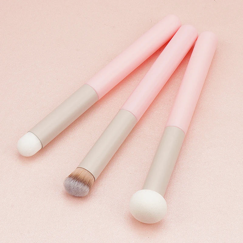 1 Pc Soft Makeup Brushes Sponge Concealer Brush Lipstick Lip Powder Puff Wet Dry Use Foundation Contour Cosmetic Tools