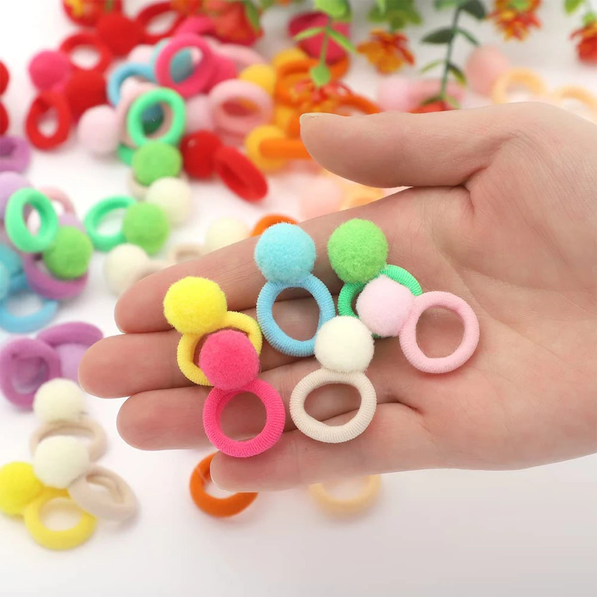 50Pcs Elastic Hair Bands Girls Plush Ball Rubber Band Scrunchie Hair Ties Clip