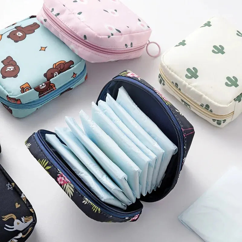 Women Sanitary Napkin Tampon Storage Bag Portable Waterproof Organizer